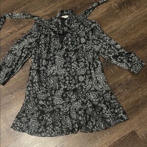 LOFT Black and White Floral Dress
